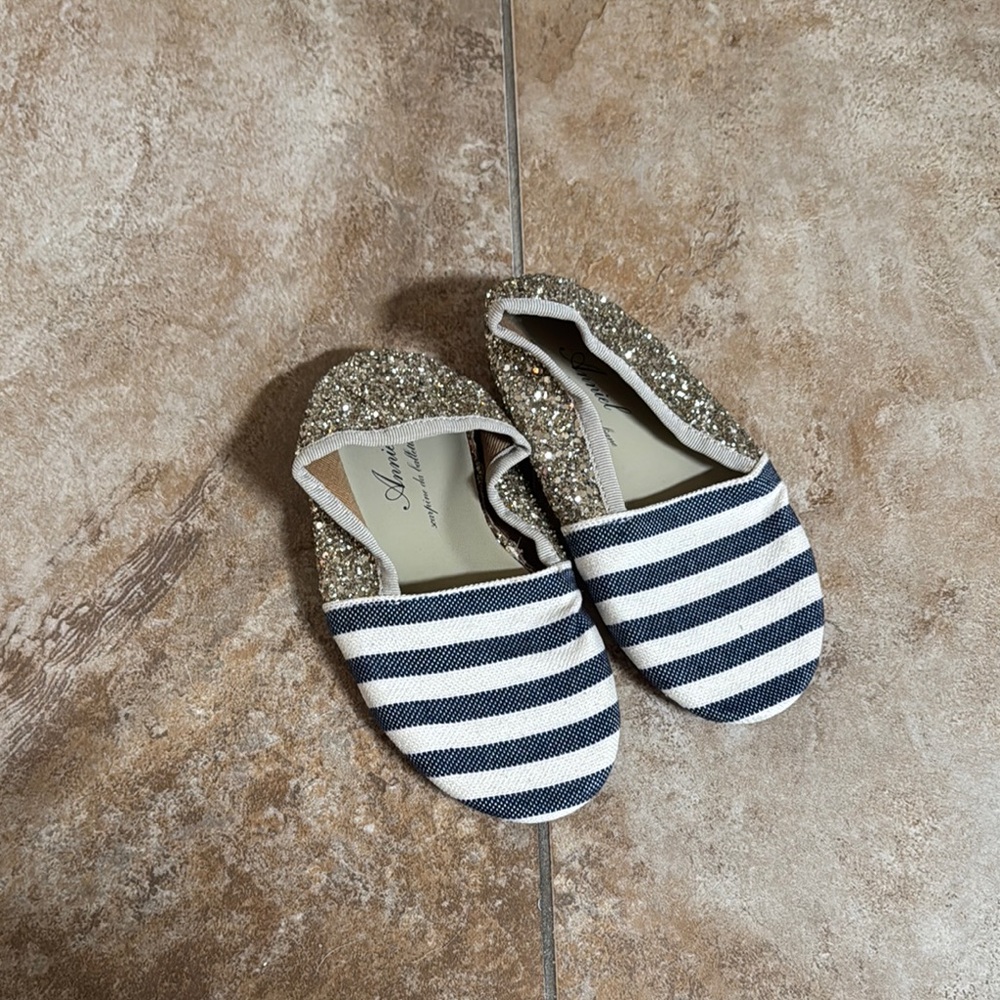 Anniel Gold and Navy Striped Kids Dress Shoes